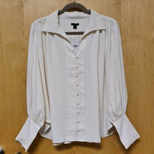 Ann Taylor NWT Ivory V-Neck Blouse M